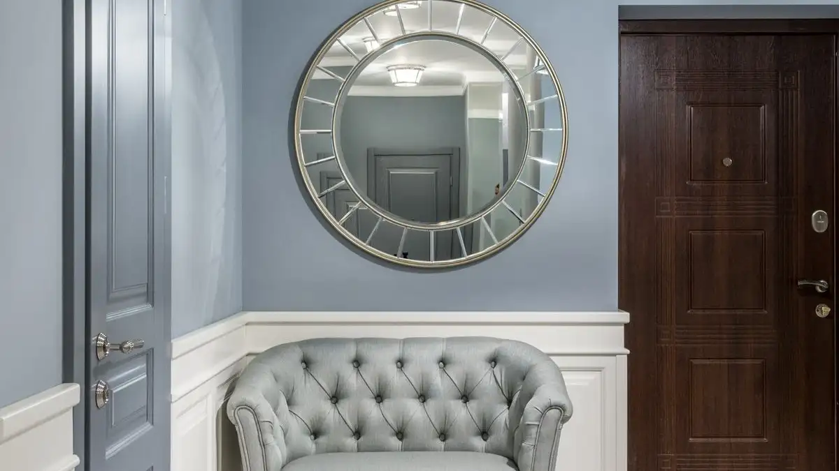 How to Arrange Furniture Around a Focal Point Without Blocking the Walkway