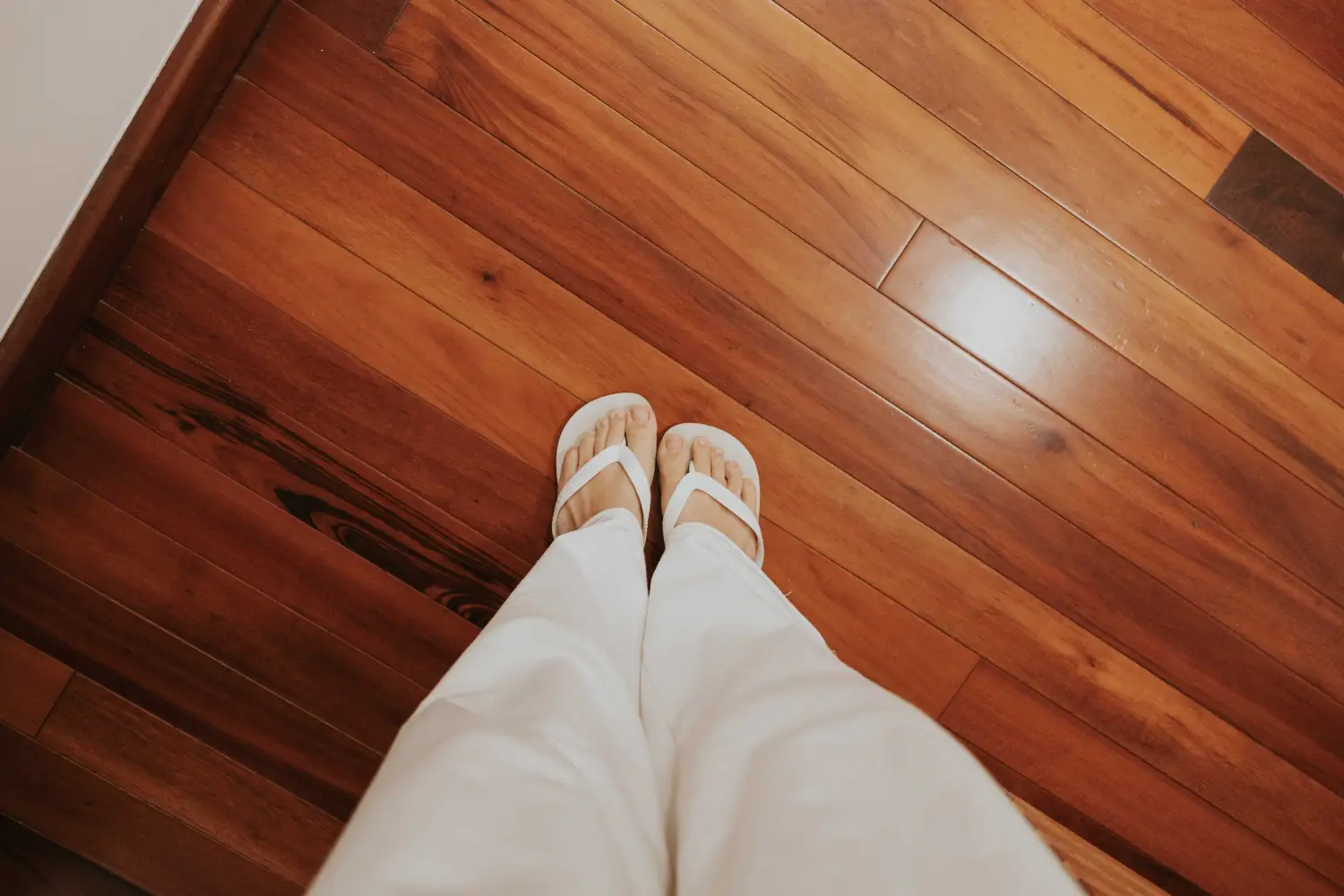 Hardwood Floor Budget: What $8–$15 per Sq Ft Actually Costs