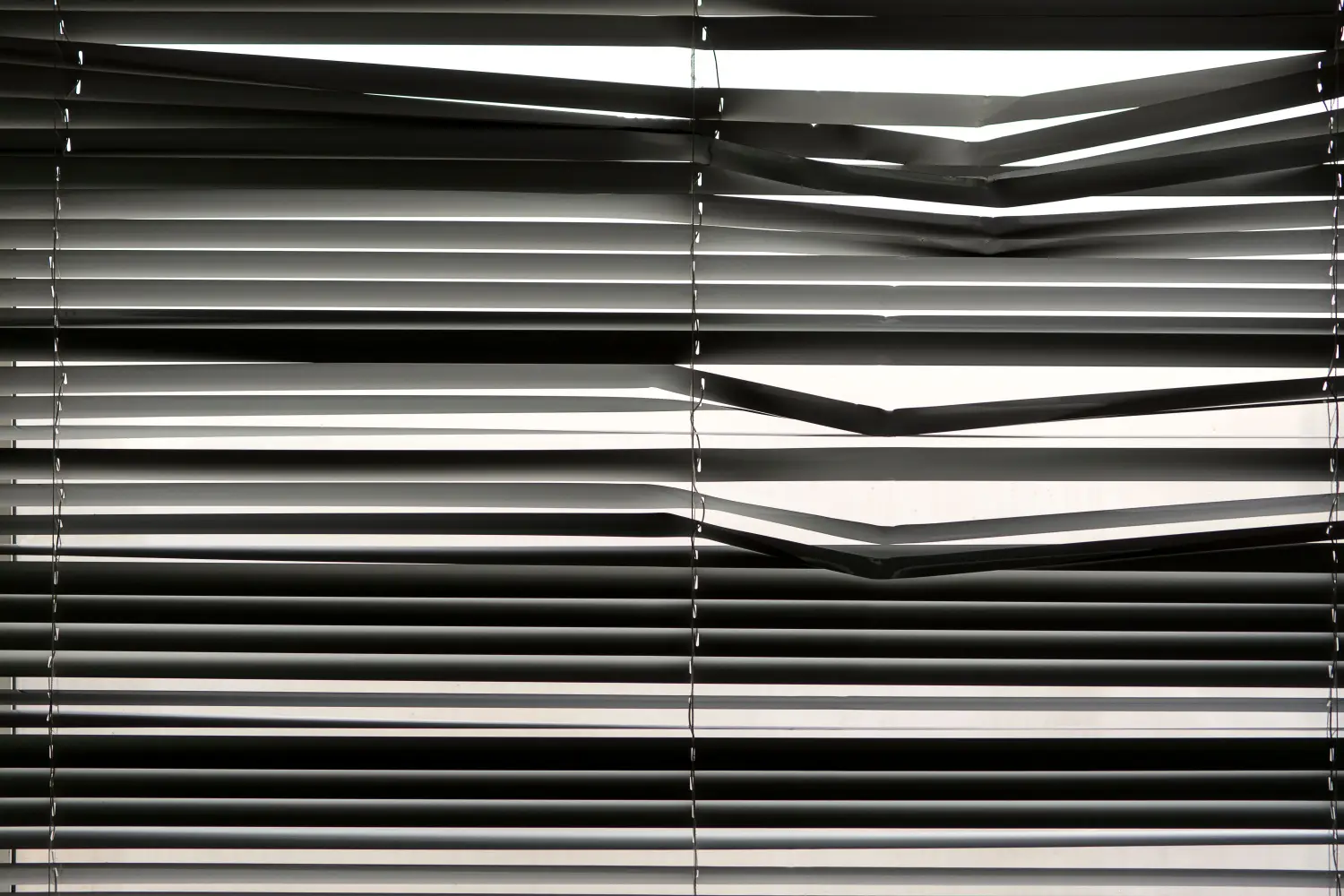 The Hidden Cost of Picking the Wrong Blind Mount for Your Windows