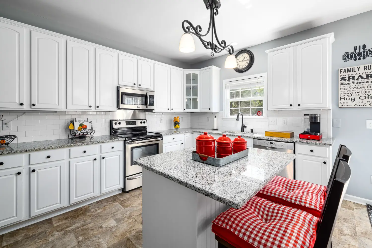 The Kitchen Work Triangle: How Designers Apply the Rule Today