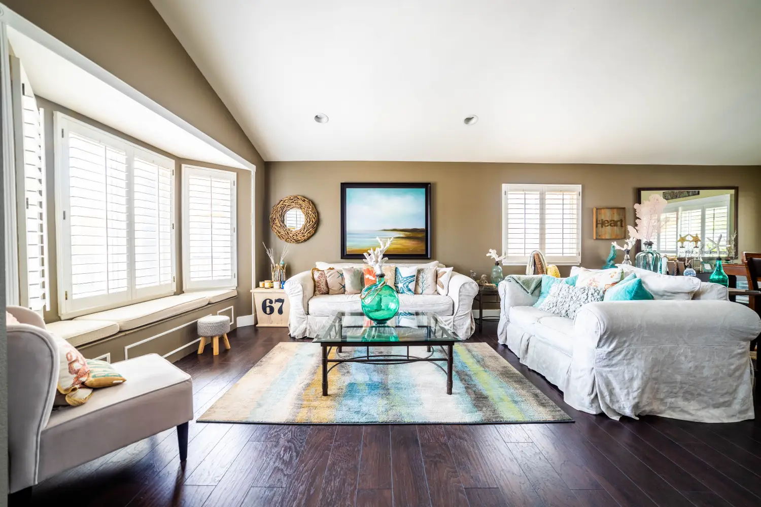 Stop Over-Mixing: The Editing Rule for Blending Decor Styles
